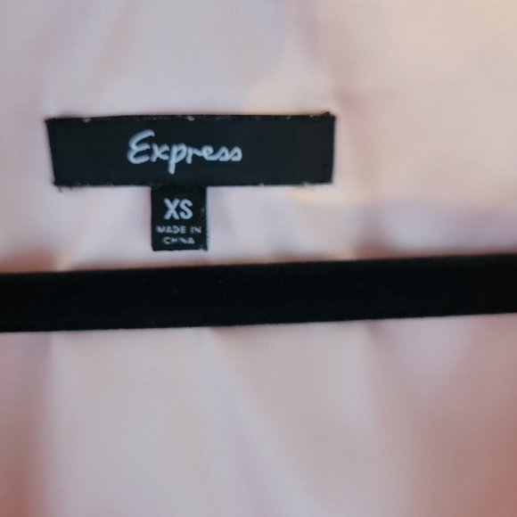 Express Top - Picture 4 of 4